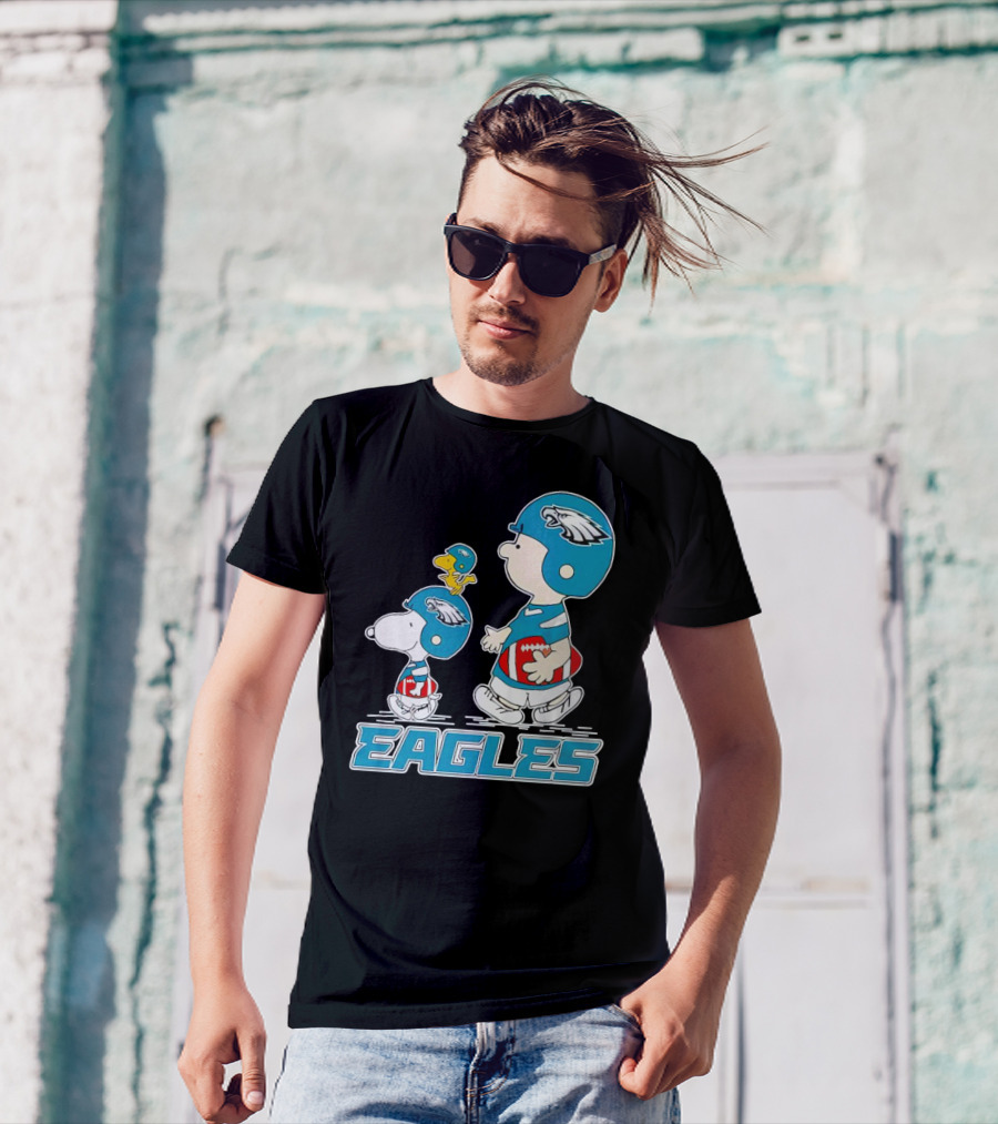 Eagles Football Snoopy Charlie Brown Woodstock Philadelphia T-Shirt