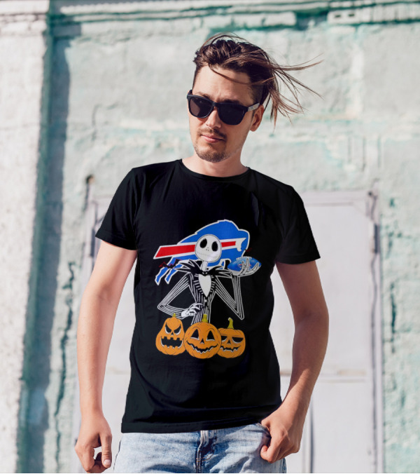 Buffalo Bills Jack Skellington Holding Football Halloween Pumpkins T-Shirt