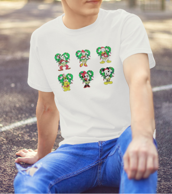 Mickey And Friends Festive Christmas Wreath Collection T-Shirt