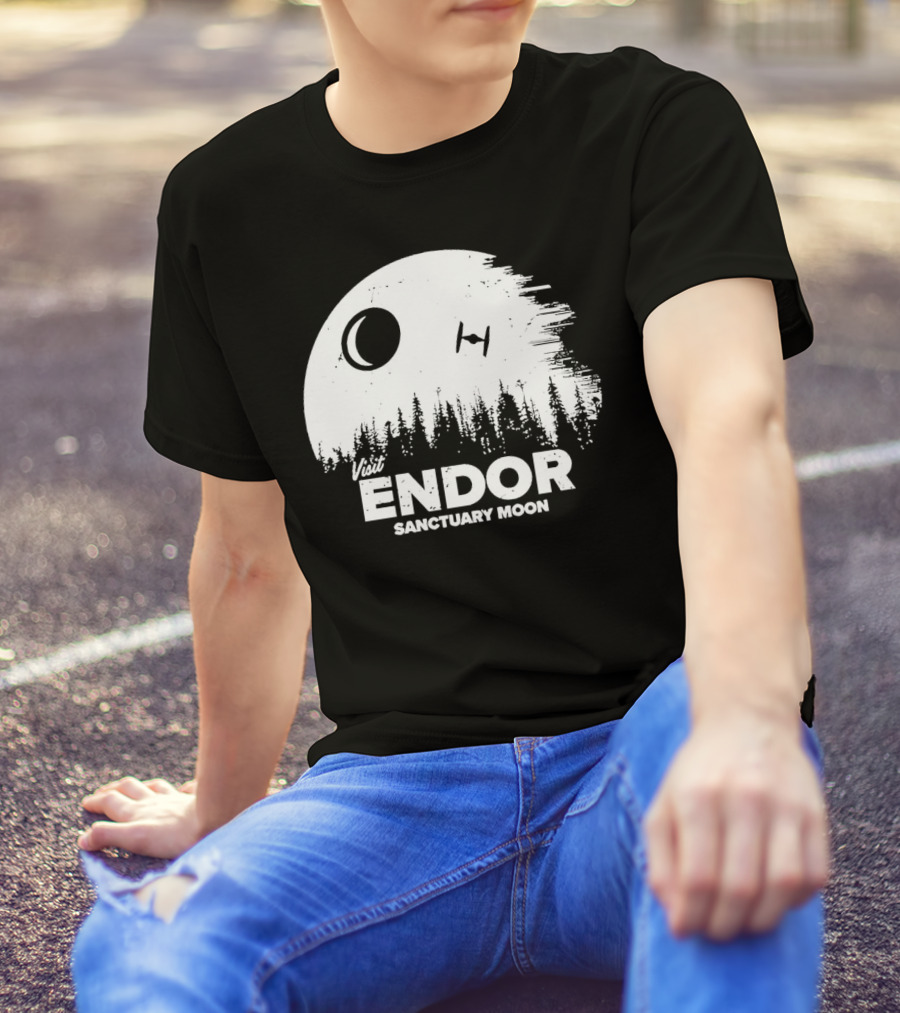 Visit Endor Sanctuary Moon Forest And Spaceship Scene T-Shirt