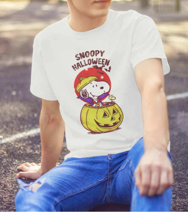 Snoopy Halloween Woodstock Peanuts Pumpkin T-Shirt