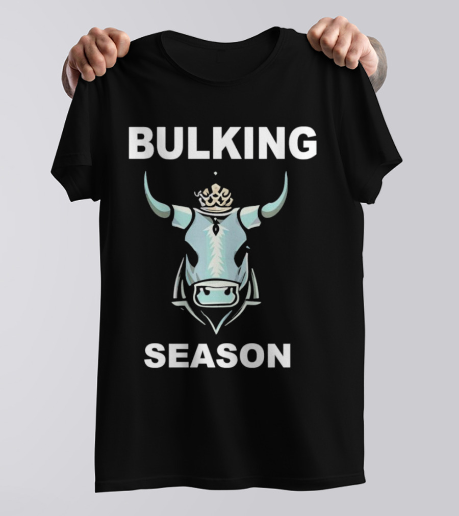 Bulking Season Gymbros Bull Crown T-Shirt