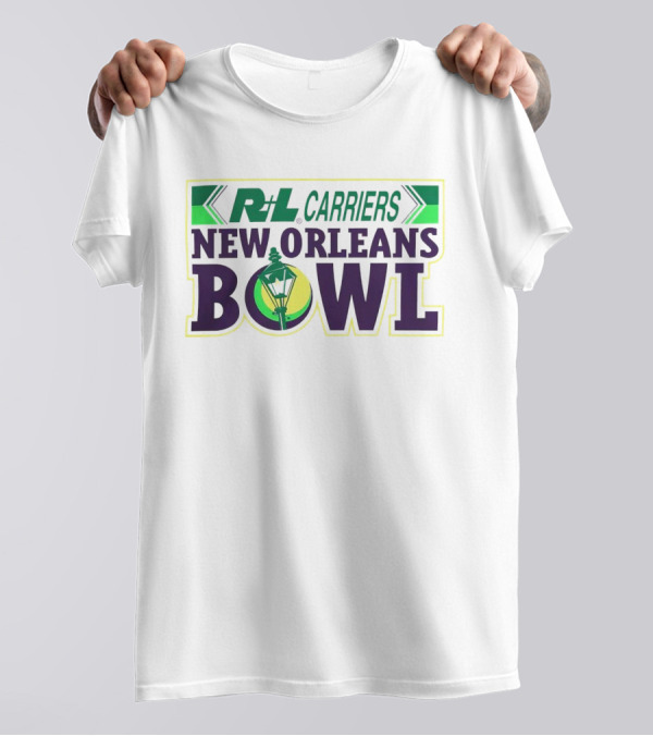 R+L Carriers New Orleans Bowl Purple Green Lantern T-Shirt