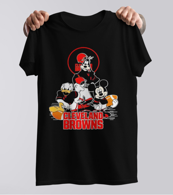Cleveland Browns NFL Mickey Mouse Donald Duck Goofy Football Team T-Shirt