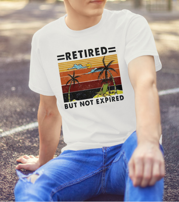 Retired But Not Expired Beach Vintage Sunset Palm Trees Chair Retro T-Shirt