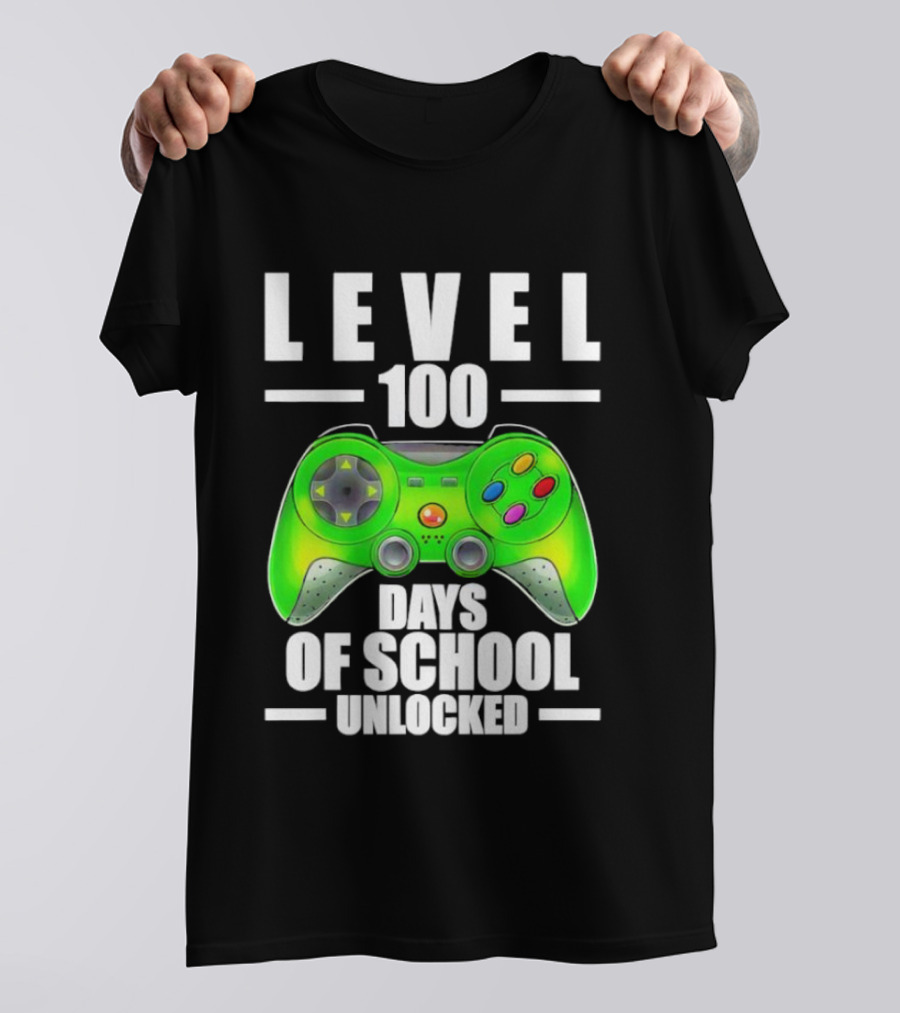 LEVEL 100 DAYS OF SCHOOL UNLOCKED GAMING CONTROLLER T-Shirt