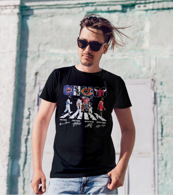 Chicago Cubs Bears Bulls Abbey Road Ernie Banks Frank Thomas Walter Payton Michael Jordan Signatures T-Shirt