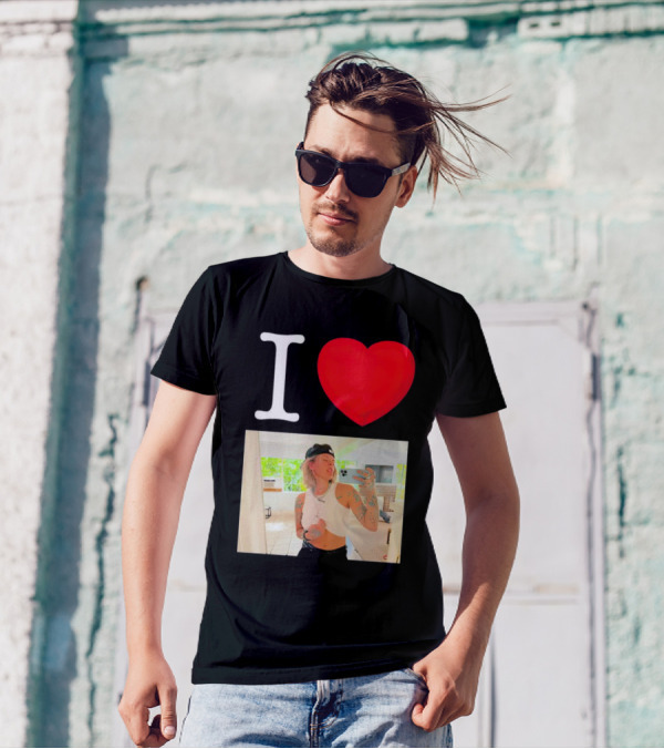 I Love Lauren Sanderson Tattooed White Crop Top Mirror Selfie Image T-Shirt