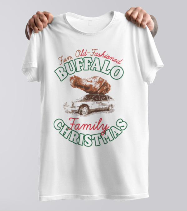 Buffalo Family Christmas Fun Old-Fashioned Car With Tree T-Shirt