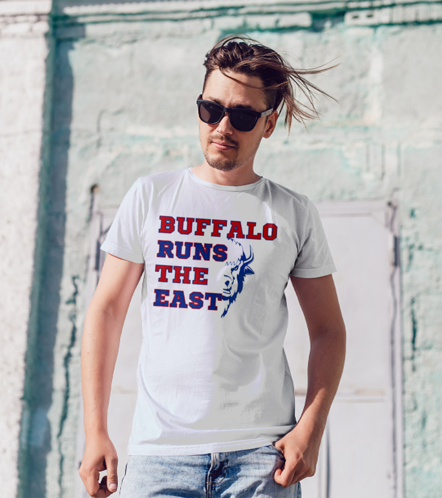 Buffalo Runs The East Bold Text With Buffalo T-Shirt