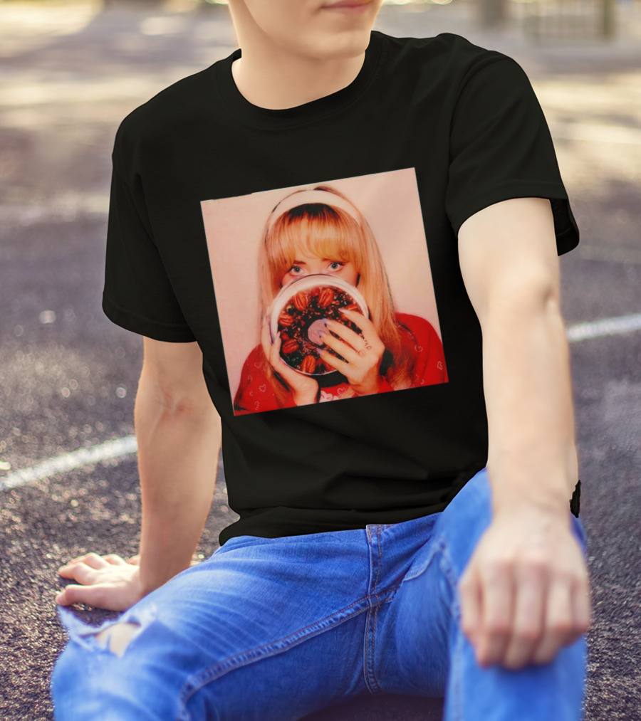 Sabrina Carpenter Holding Fruitcake With Pecans And Heart T-Shirt