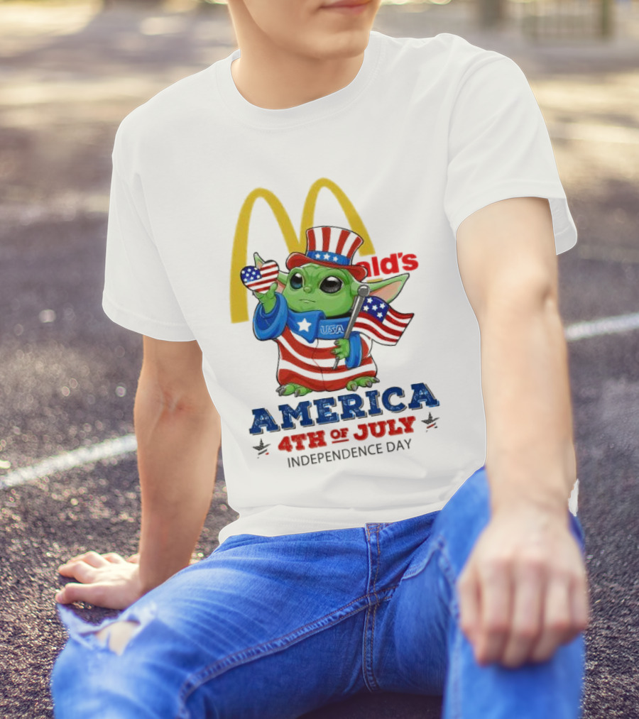 Mcdonald’s Baby Yoda USA America 4th Of July Independence Day T-Shirt