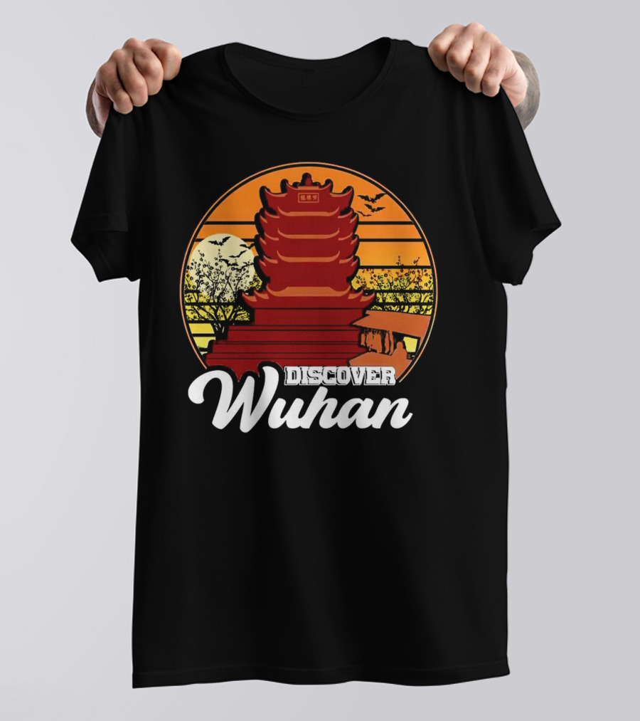 Discover Wuhan Pagoda Vintage Sunset Scene T-Shirt