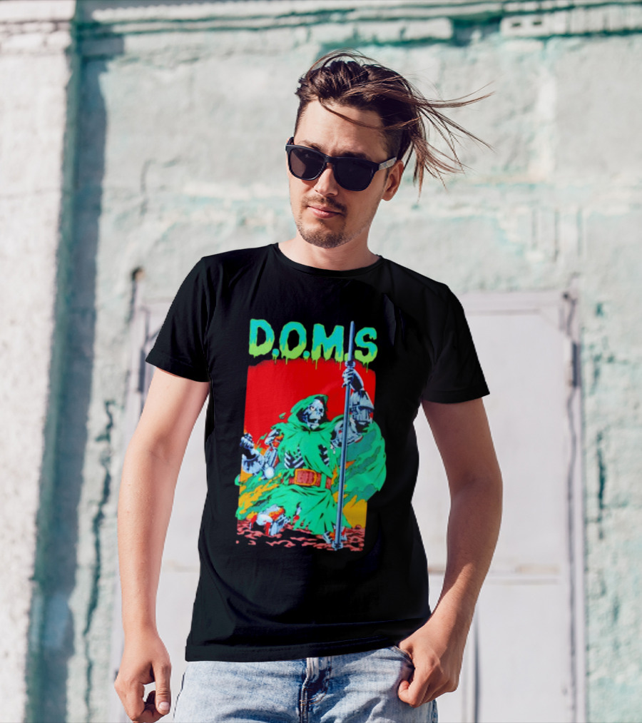 D.O.M.S Skeleton Warrior In Green Cloak Holding Staff T-Shirt