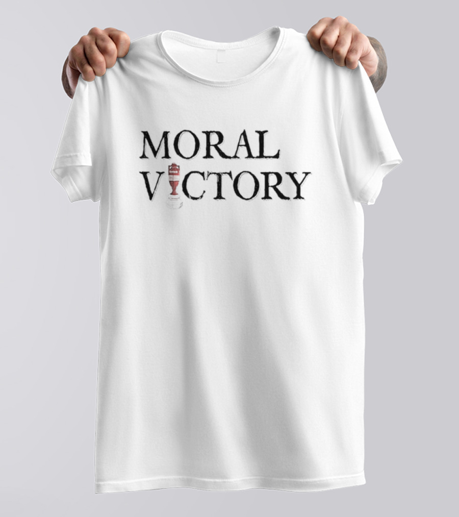 Adam Gilchrist Moral Victory Chess Piece T-Shirt