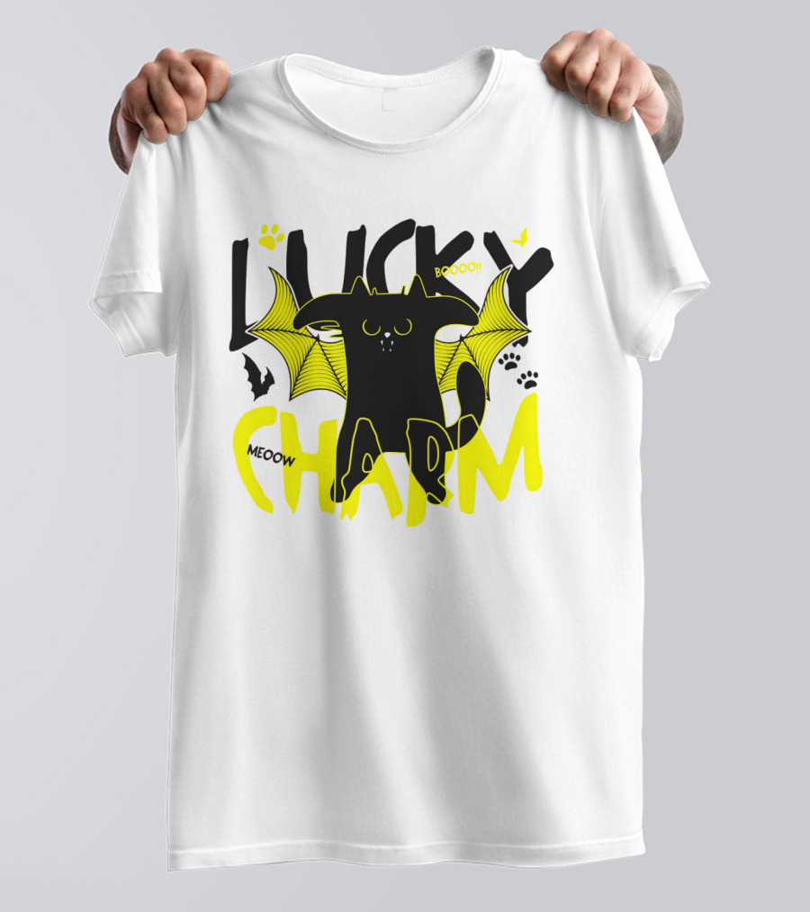 Lucky Charm Booo Meoow Bat Cat Halloween Paws T-Shirt
