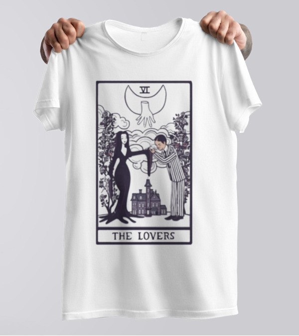 Vampire Lovers VI Tarot Card Gothic Castle And Bat T-Shirt