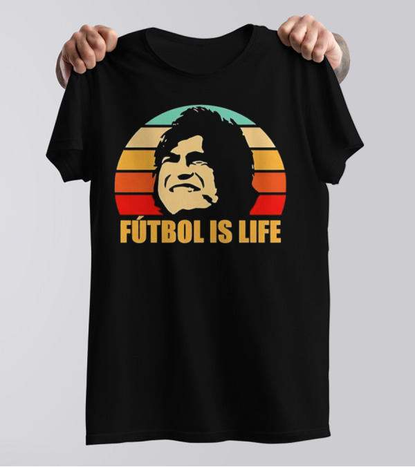 Fútbol Is Life Vintage Retro Sunset T-Shirt