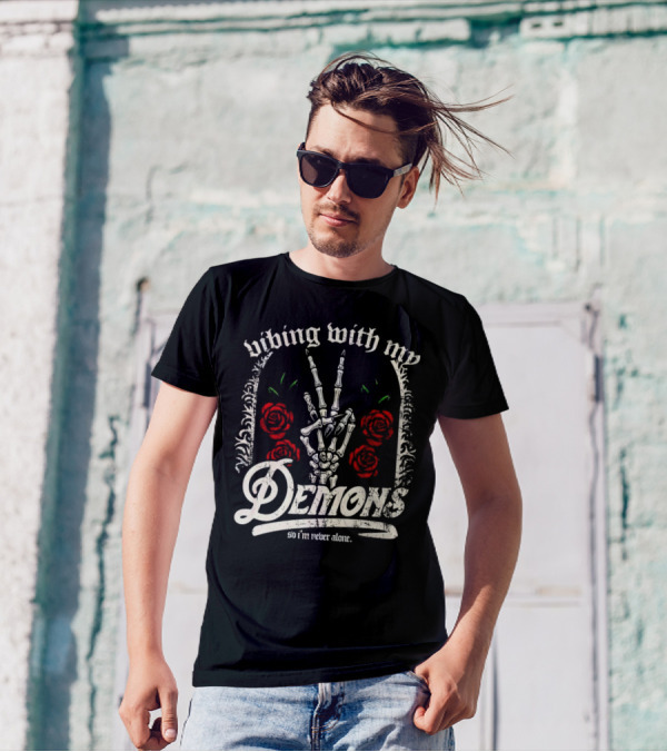 Vibing With My Demons So I'm Never Alone Roses Skeleton Hand Gothico T-Shirt