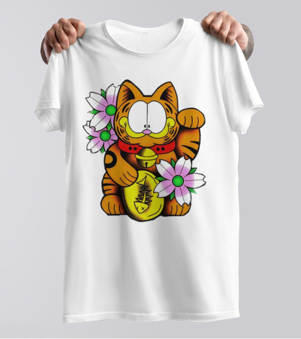 Garfield Maneki Neko With Fish Coin And Flowers T-Shirt