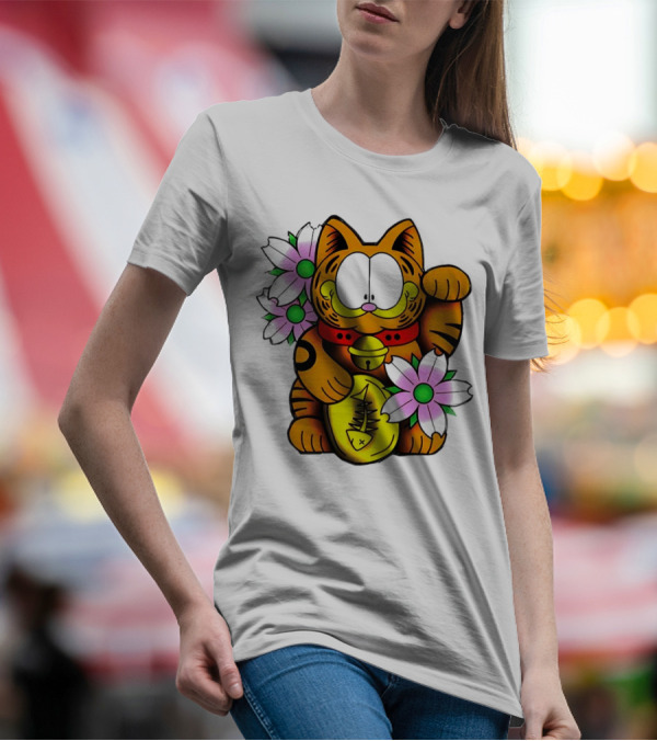 Garfield Maneki Neko With Fish Coin And Flowers T-Shirt