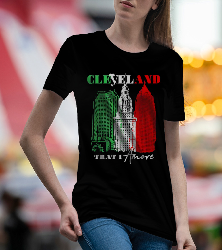 Cleveland That I Amore Italy Flag Skyline T-Shirt