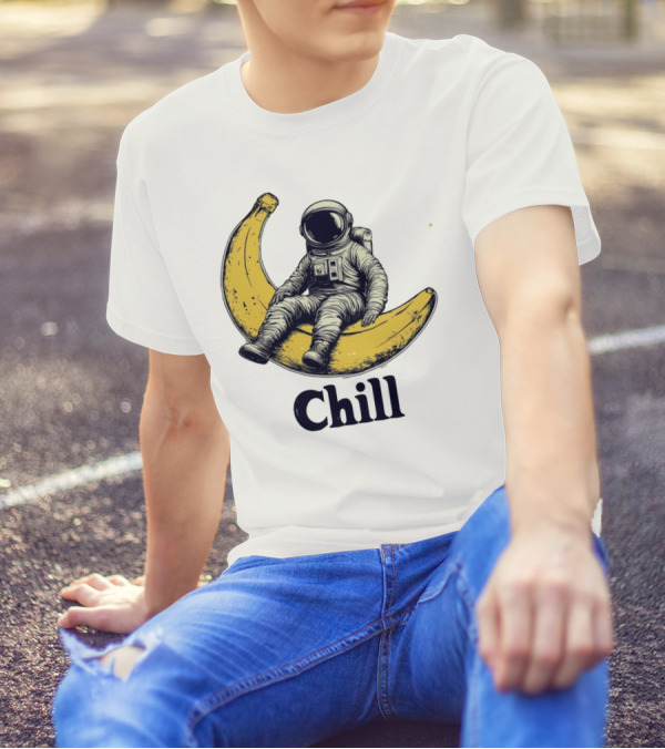 Astronaut Chill Sit On Moon Banana T-Shirt