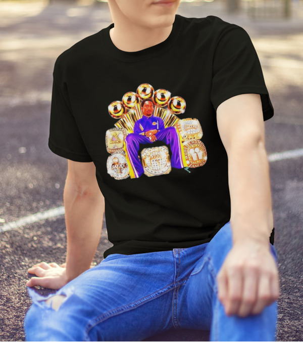 Kobe Bryant Lakers Championship Rings Trophy Throne T-Shirt