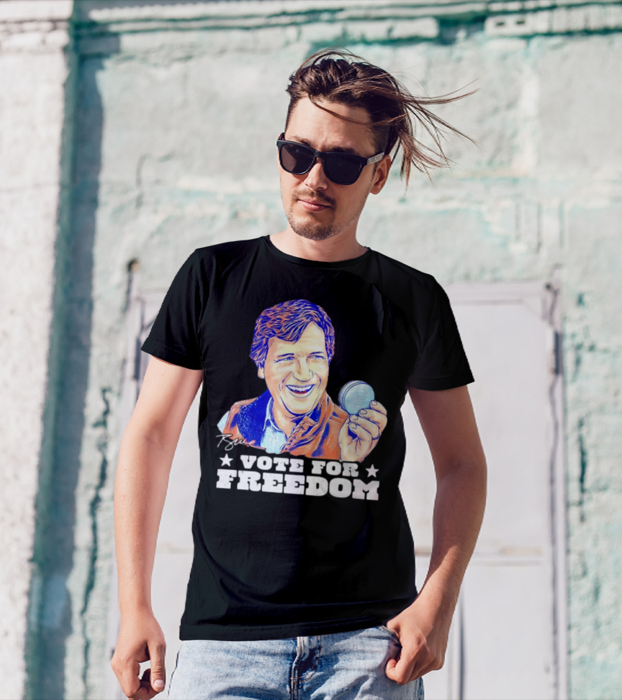 Tucker Carlson Vote For Freedom Signature Holding Macaron T-Shirt