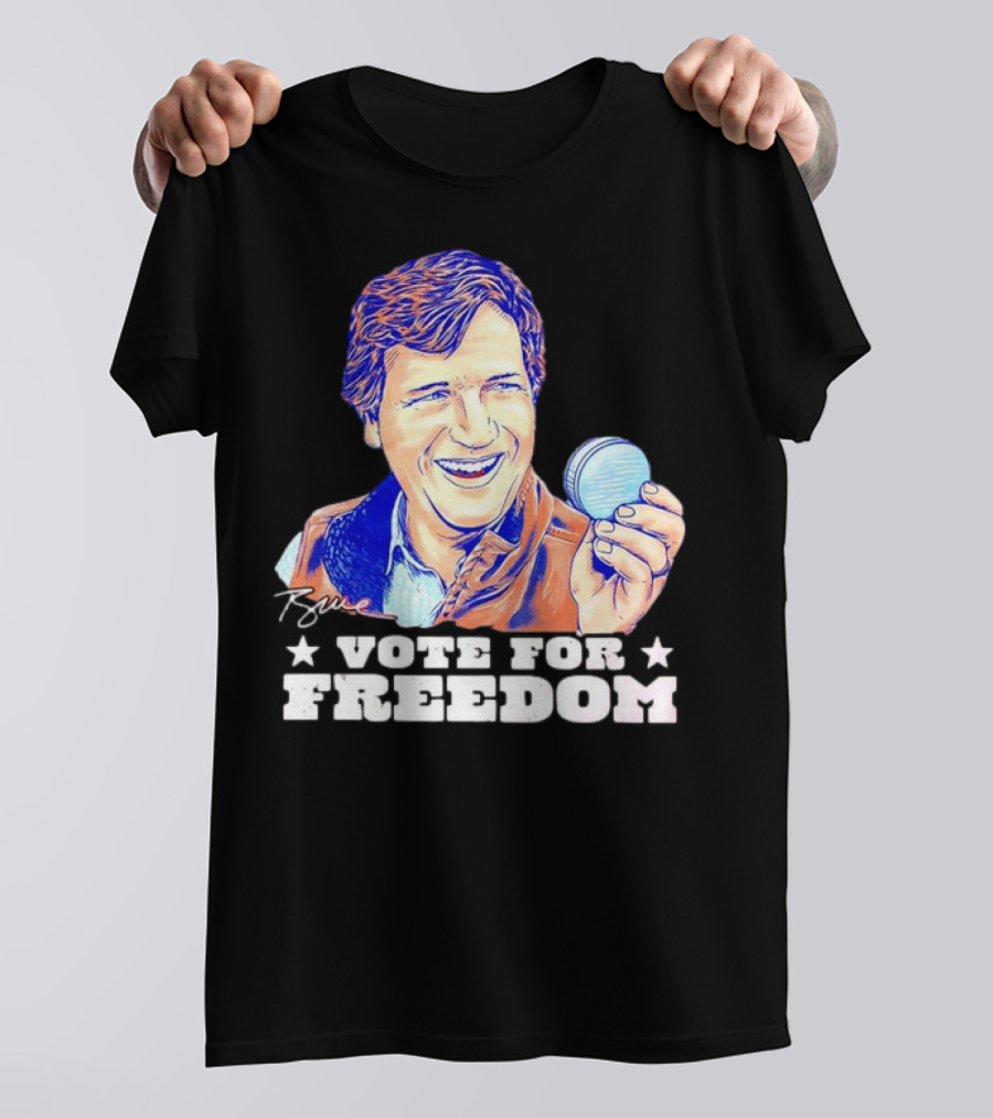 Tucker Carlson Vote For Freedom Signature Holding Macaron T-Shirt