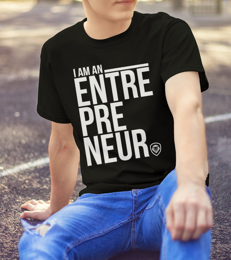 I Am An Entrepreneur Lion Shield Badge T-Shirt