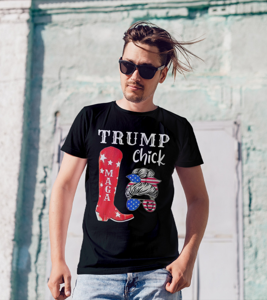 Trump Chick MAGA Stars And Stripes USA Flag T-Shirt