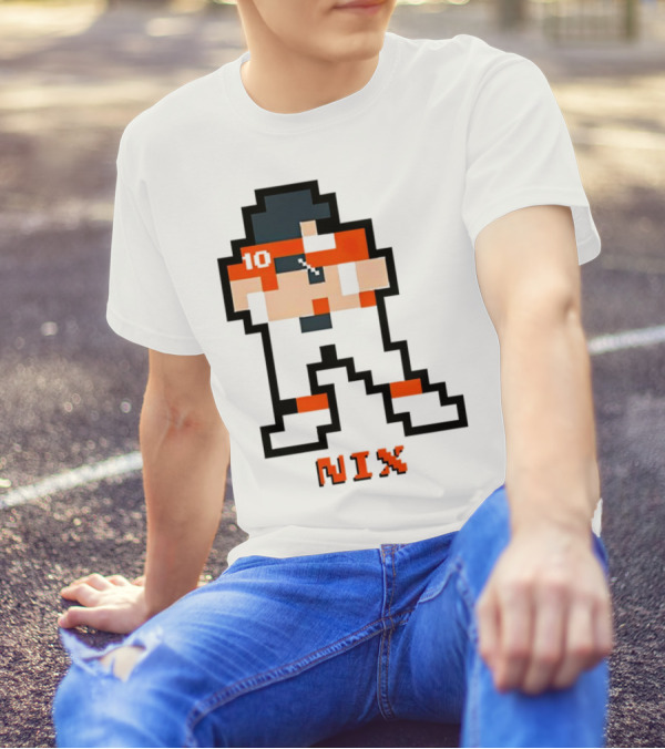 Bo Nix 8-Bit Pixel Art 10 Block Figure T-Shirt