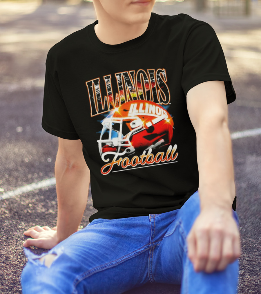 Illinois Fighting Illini Football Helmet Vintage Retro T-Shirt