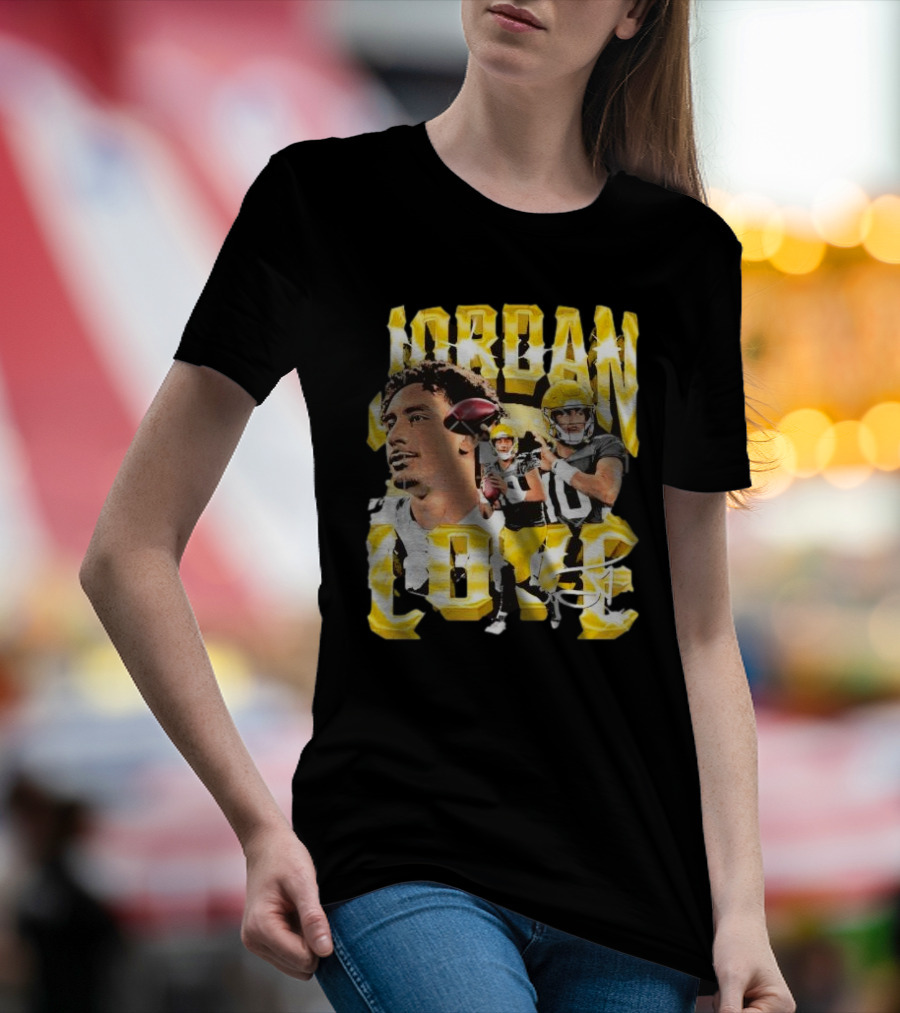Jordan Love Green Bay Packers Vintage Signature Image T-Shirt