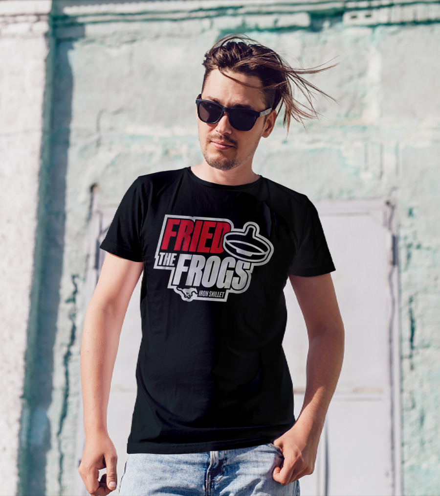 FRIED THE FROGS IRON SKILLET SMU Football T-Shirt