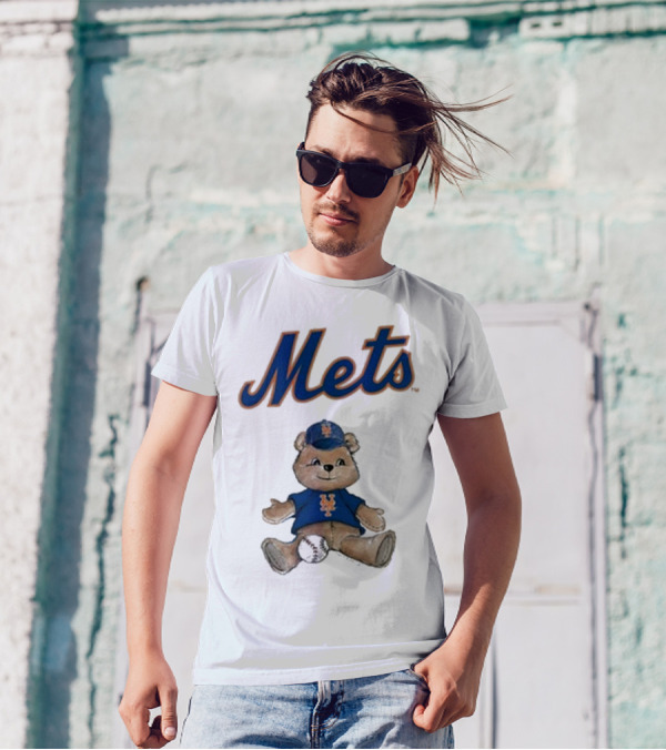 Mets Bear With Cap And Ball T-Shirt