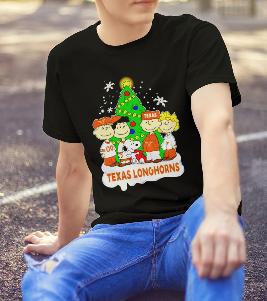 Texas Longhorns Peanuts Characters Christmas Tree T-Shirt