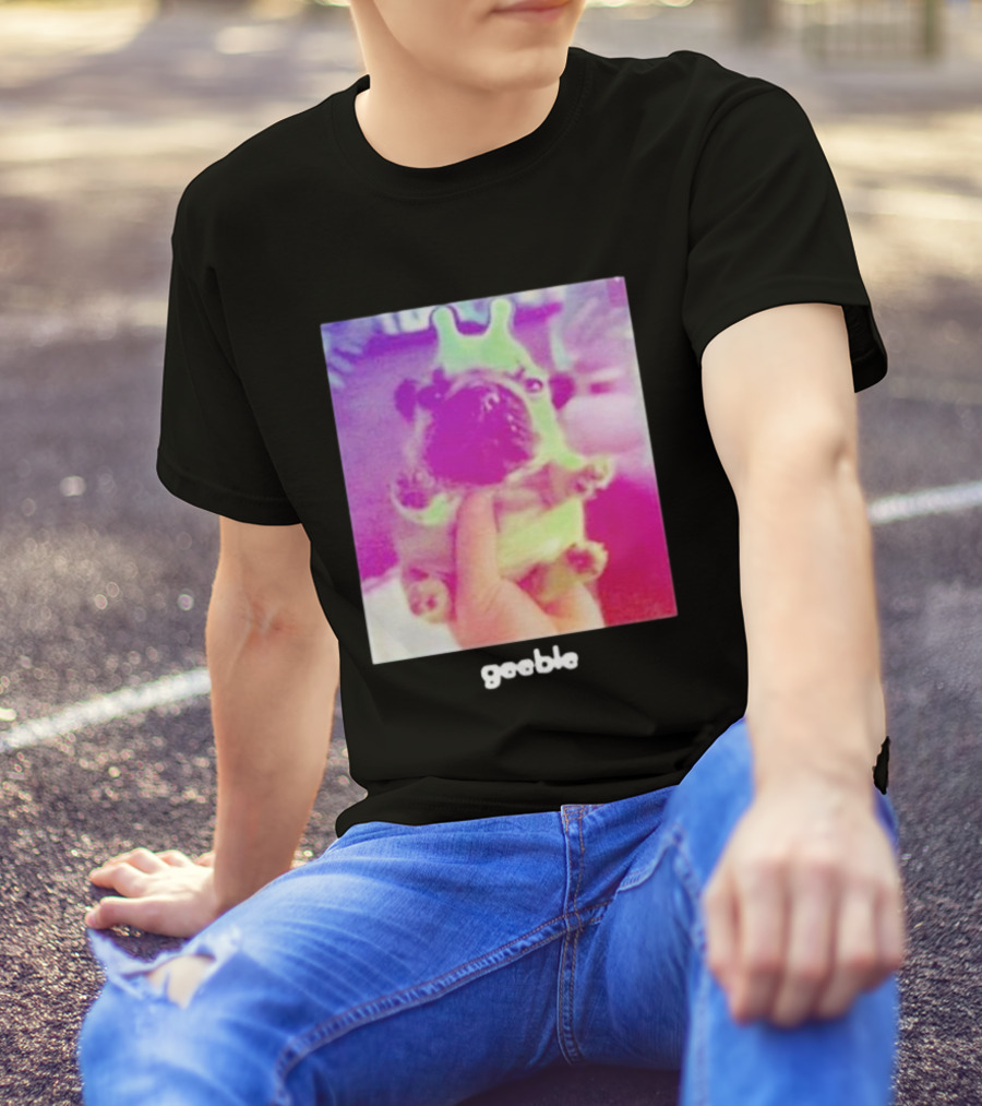 Geeble Pibble Puppy Wearing Green Costume T-Shirt