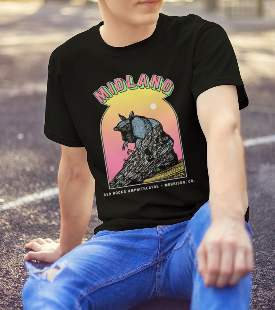 Midland Red Rocks Amphitheatre Armadillo Morrison CO T-Shirt