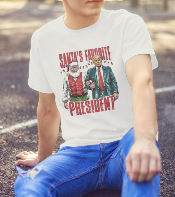 Santa's Favorite President Santa Claus And Donald Trump Christmas T-Shirt