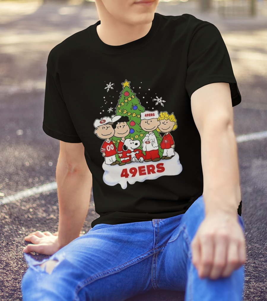 San Francisco 49Ers Snoopy And Friends Christmas T-Shirt