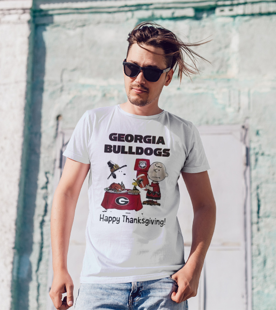 Georgia Bulldogs Peanuts Thanksgiving Celebrations Charlie Brown Football T-Shirt