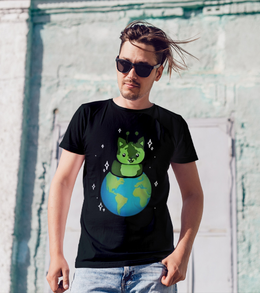 Cult Of Biscuit Alien Biscuit Cat Globe Stars T-Shirt