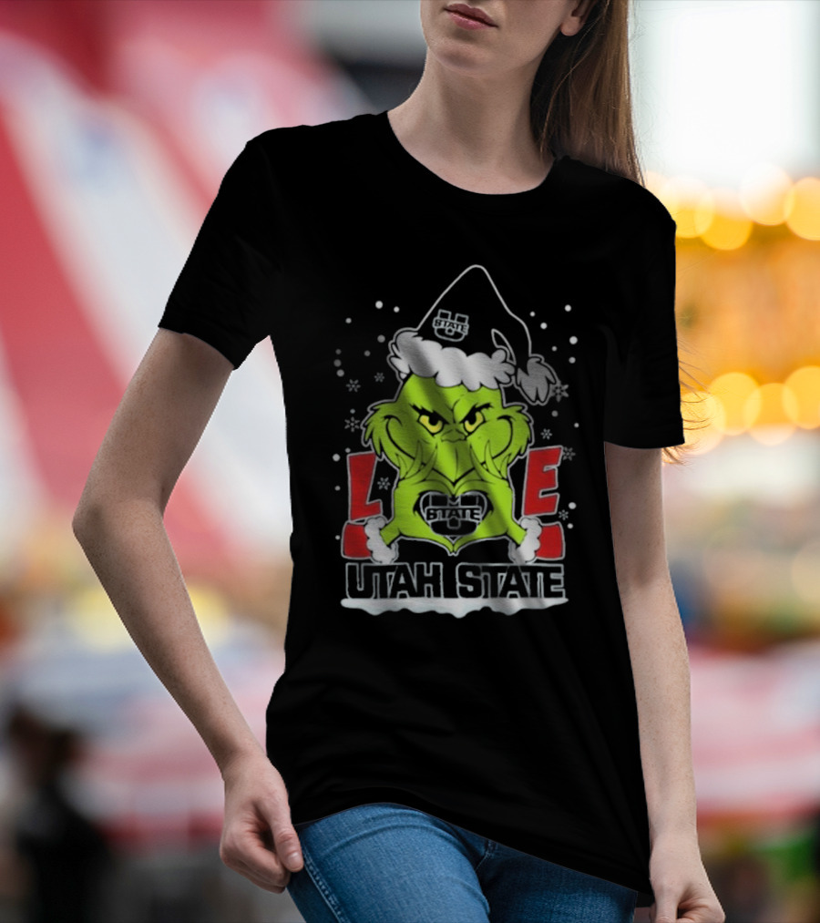 The Grinch Love Utah State Aggies Football Christmas T-Shirt