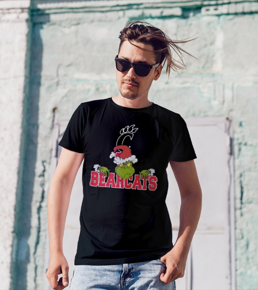 NCAA Cincinnati Bearcats Grinch Christmas Football T-Shirt