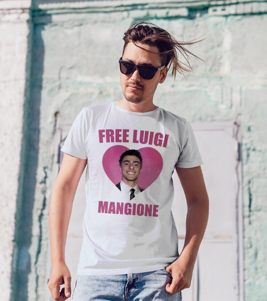 Free Luigi Mangione Heart T-Shirt