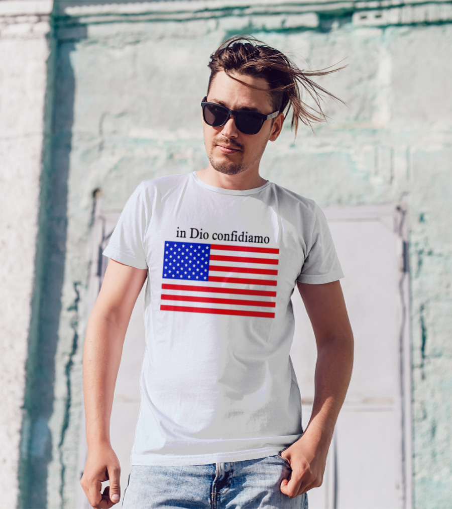 Eric Adams Wearing In Dio Confidiamo T-Shirt