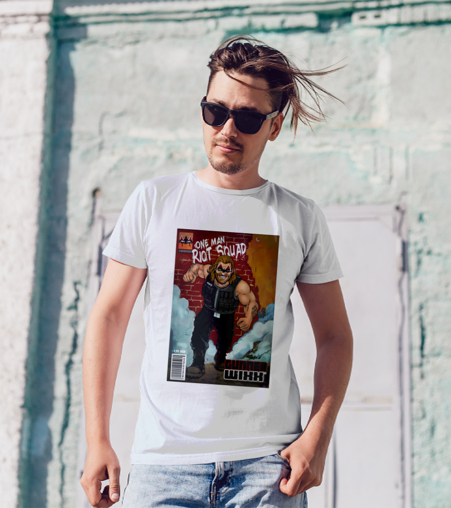 One Man Riot Squad Comic Cover Gunner Wixx Face Paint Featuring Champion Branding T-Shirt