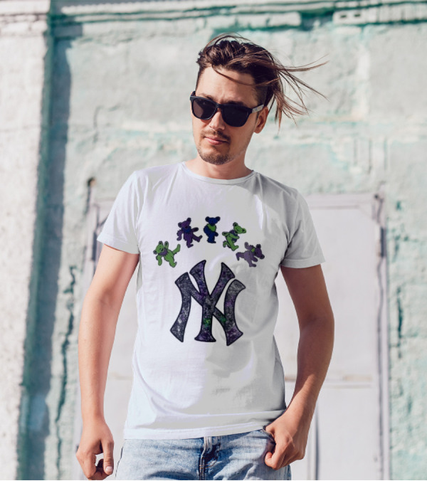 New York Yankees Grateful Dead Bears 2025 T-Shirt